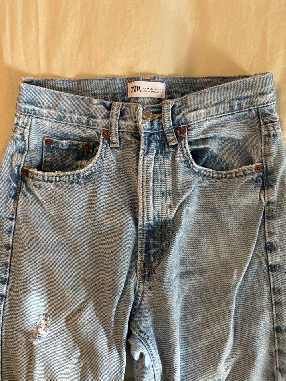 ZARA Light Wash High-Rise Women's Jeans